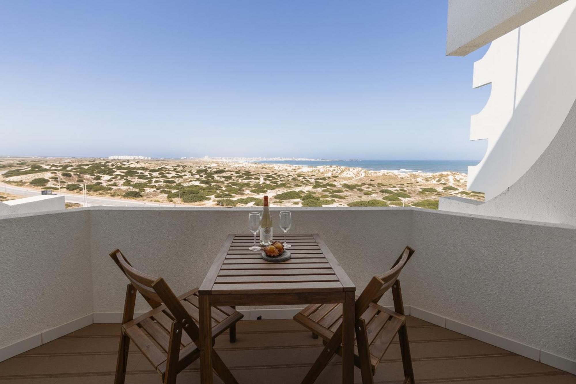 Baleal Breeze Apartment Ferrel  Ngoại thất bức ảnh